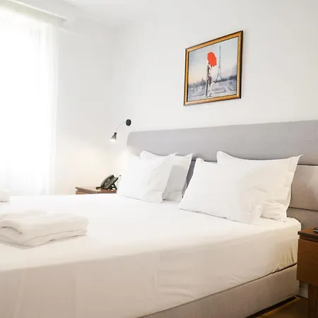 Fantasy 4* Gjirokastër