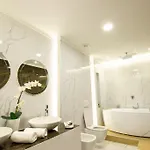 Fantasy 4* Gjirokastër