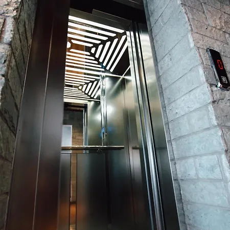 Otel Fantasy Gjirokastër