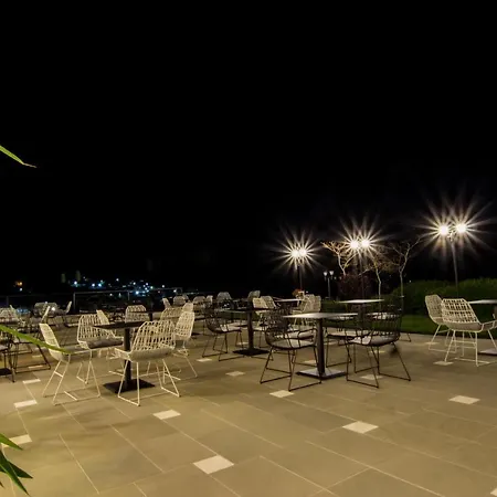 Fantasy Ξενοδοχείο Αργυρόκαστρο