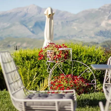 Fantasy Ξενοδοχείο 4*